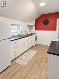 A - 9 FRANCIS STREET W Kawartha Lakes (Fenelon Falls) Ontario photo 2