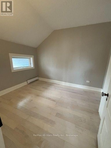 A - 9 FRANCIS STREET W, Kawartha Lakes (Fenelon Falls), Ontario, K0M1N0