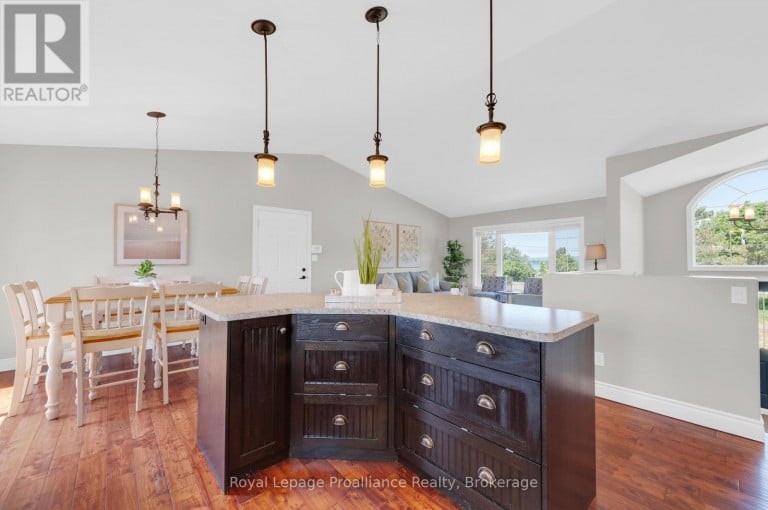3471 COUNTY 3 ROAD, Prince Edward County (Ameliasburg Ward), Ontario, K0K1L0