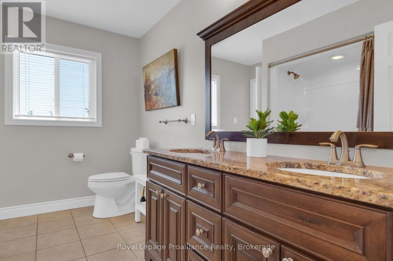 3471 COUNTY 3 ROAD, Prince Edward County (Ameliasburg Ward), Ontario, K0K1L0