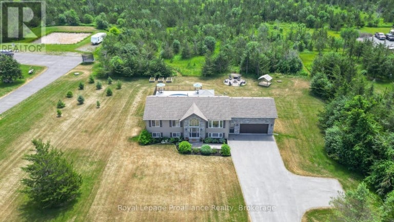 3471 COUNTY 3 ROAD, Prince Edward County (Ameliasburg Ward), Ontario, K0K1L0