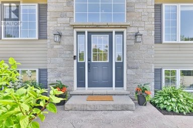 3471 COUNTY 3 ROAD Prince Edward County (Ameliasburg Ward) Ontario photo 6