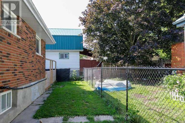 26 JAMES STREET, Quinte West (Trenton Ward), Ontario, K8V2W9