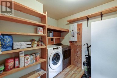649 MADAWASKA ROAD Hastings Highlands (Wicklow Ward) Ontario photo 14
