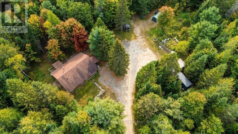 649 MADAWASKA ROAD, Hastings Highlands (Wicklow Ward), Ontario, K0L2S0