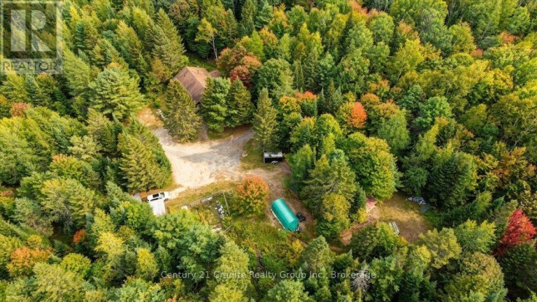 649 MADAWASKA ROAD, Hastings Highlands (Wicklow Ward), Ontario, K0L2S0