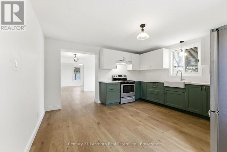 16 STORE STREET, Prince Edward County (Hillier Ward), Ontario, K0K1T0