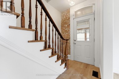 16 STORE STREET Prince Edward County (Hillier Ward) Ontario photo 3