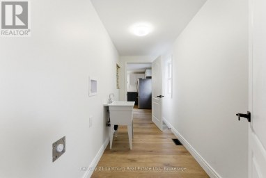 16 STORE STREET Prince Edward County (Hillier Ward) Ontario photo 33