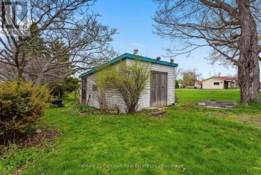 16 STORE STREET Prince Edward County (Hillier Ward) Ontario photo 44