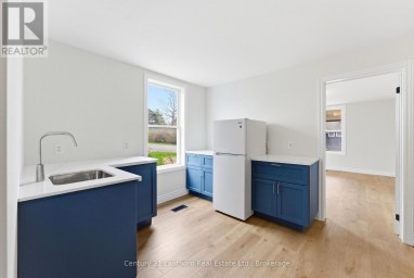 16 STORE STREET Prince Edward County (Hillier Ward) Ontario photo 5