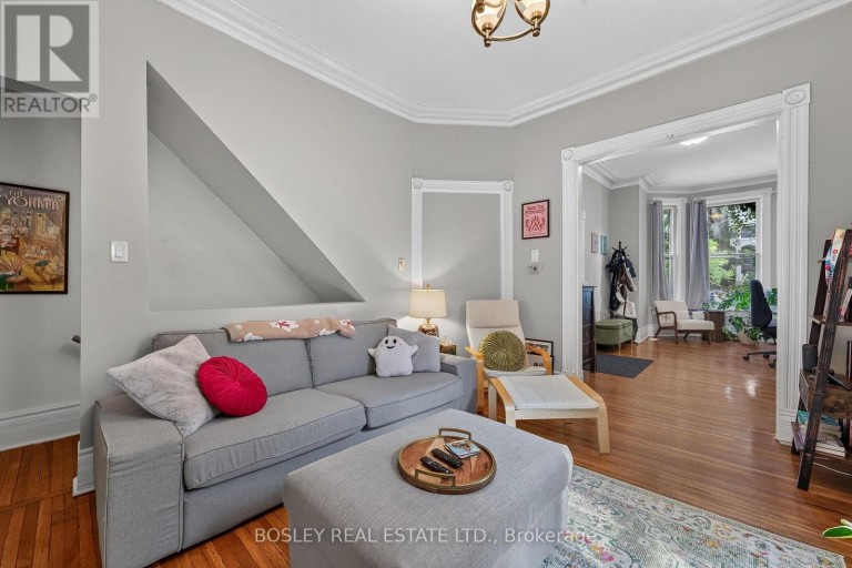 MAIN FLOOR - 20 DRAPER STREET, Toronto (Waterfront Communities), Ontario, M5V2M4