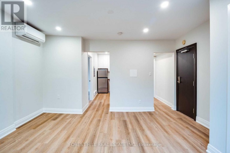 4 - 1 GREENSIDES AVENUE, Toronto (Wychwood), Ontario, M6G3P5