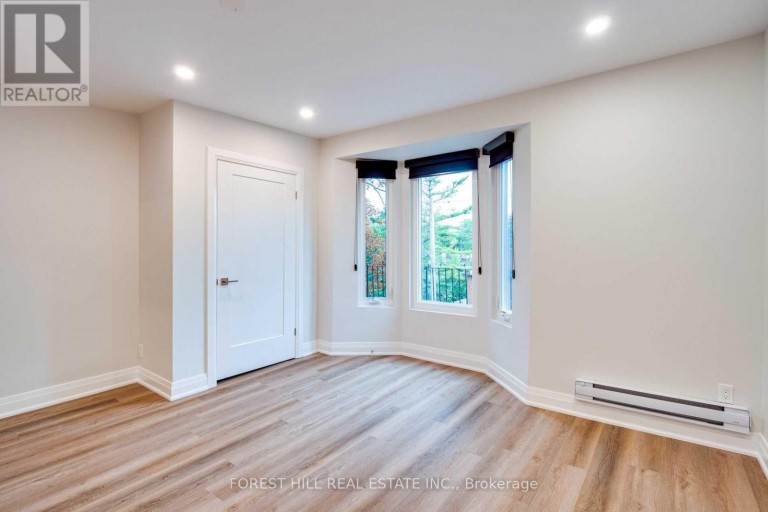 4 - 1 GREENSIDES AVENUE, Toronto (Wychwood), Ontario, M6G3P5