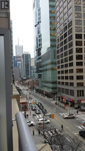 605 - 717 BAY STREET, Toronto (Bay Street Corridor), Ontario, M5G2J9