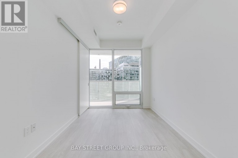 624 - 15 QUEENS QUAY E, Toronto (Waterfront Communities), Ontario, M4J1Y1