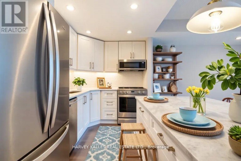 502 - 218 QUEENS QUAY W, Toronto (Waterfront Communities), Ontario, M5J2Y6