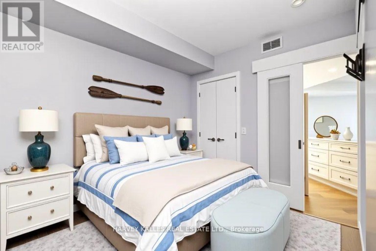 502 - 218 QUEENS QUAY W, Toronto (Waterfront Communities), Ontario, M5J2Y6