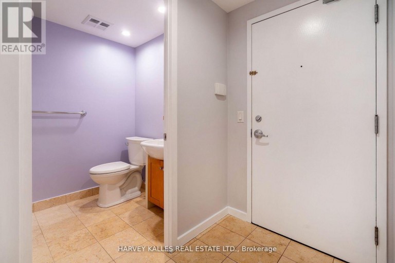 502 - 218 QUEENS QUAY W, Toronto (Waterfront Communities), Ontario, M5J2Y6