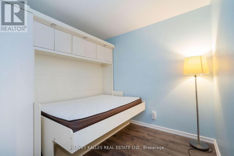 502 - 218 QUEENS QUAY W, Toronto (Waterfront Communities), Ontario, M5J2Y6