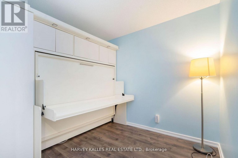 502 - 218 QUEENS QUAY W, Toronto (Waterfront Communities), Ontario, M5J2Y6