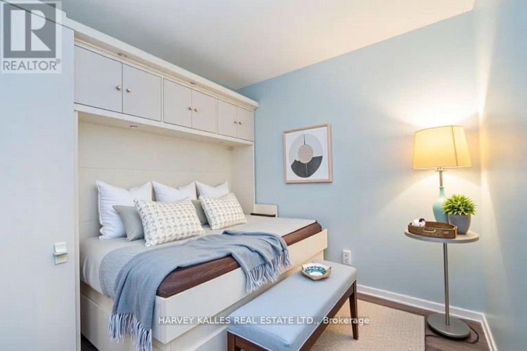 502 - 218 QUEENS QUAY W, Toronto (Waterfront Communities), Ontario, M5J2Y6