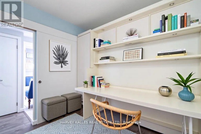 502 - 218 QUEENS QUAY W, Toronto (Waterfront Communities), Ontario, M5J2Y6