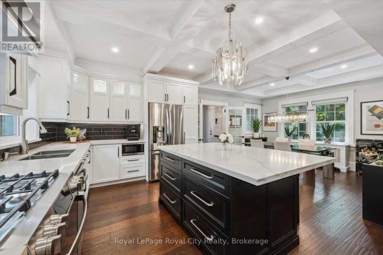 1 BARBER AVENUE, Guelph (Exhibition Park), Ontario, N1H5E6