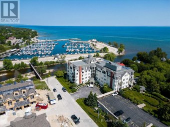 407 - 10 BAY STREET E Blue Mountains Ontario photo 1