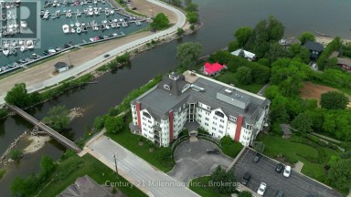 407 - 10 BAY STREET E Blue Mountains Ontario photo 2