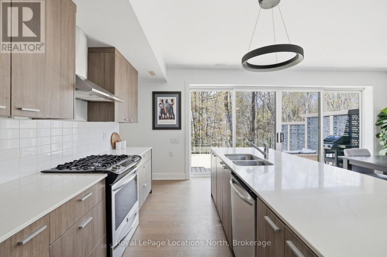 66 GORDON CRESCENT, Meaford, Ontario, N4L1C7