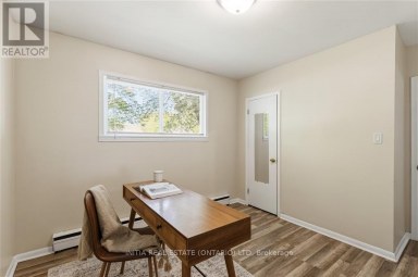 755 TALFOURD STREET Sarnia Ontario photo 12