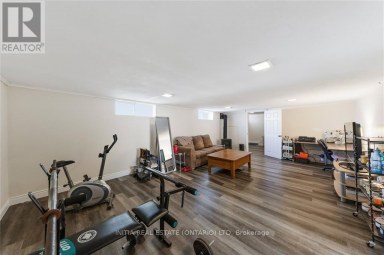 755 TALFOURD STREET Sarnia Ontario photo 22