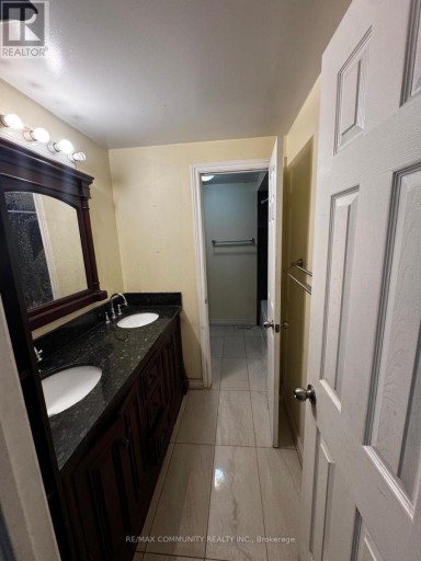 UPPER - 56 OVERLORD CRESCENT, Toronto (Malvern), Ontario, M1B4P3