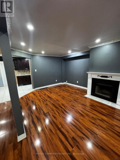 UPPER - 56 OVERLORD CRESCENT, Toronto (Malvern), Ontario, M1B4P3