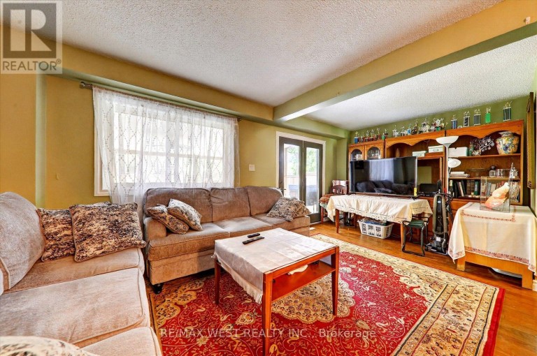 66 BUSHWOOD COURT, Toronto (Malvern), Ontario, M1B2T1