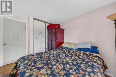 66 BUSHWOOD COURT Toronto (Malvern) Ontario photo 20