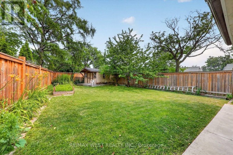 66 BUSHWOOD COURT, Toronto (Malvern), Ontario, M1B2T1