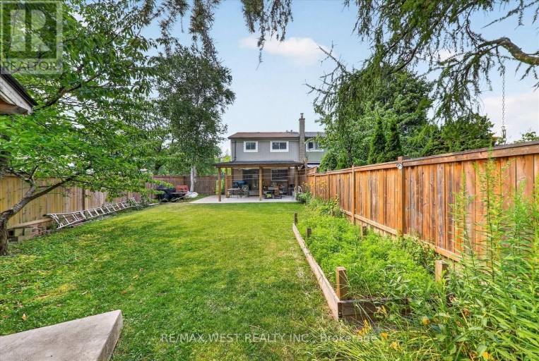 66 BUSHWOOD COURT, Toronto (Malvern), Ontario, M1B2T1