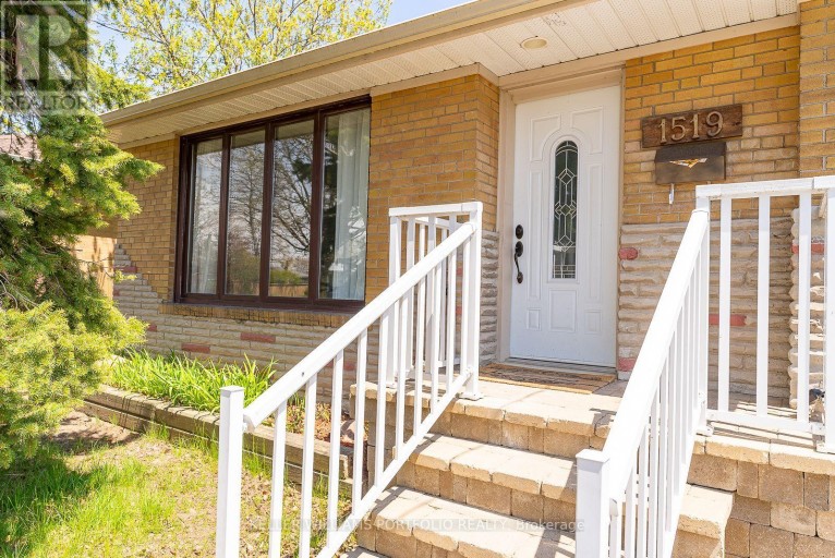 MAIN FLR - 1519 LAKESIDE STREET, Oshawa (Lakeview), Ontario, L1J3Y4