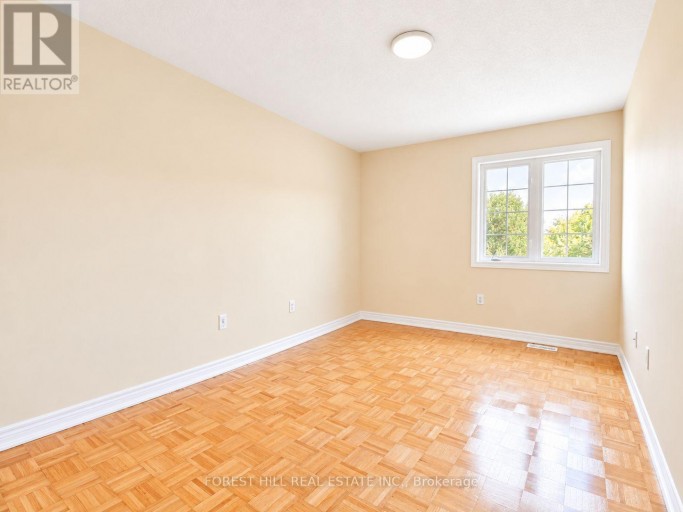 47 LOIRE VALLEY AVENUE, Vaughan (Patterson), Ontario, L4J8R8