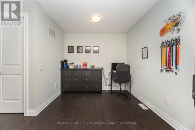 34 BLUEBERRY RUN TRAIL King (Nobleton) Ontario photo 41
