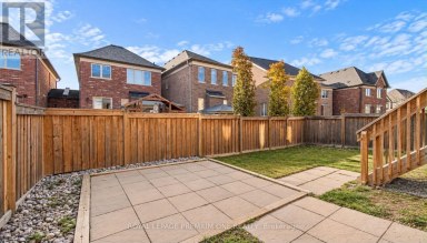 34 BLUEBERRY RUN TRAIL King (Nobleton) Ontario photo 49
