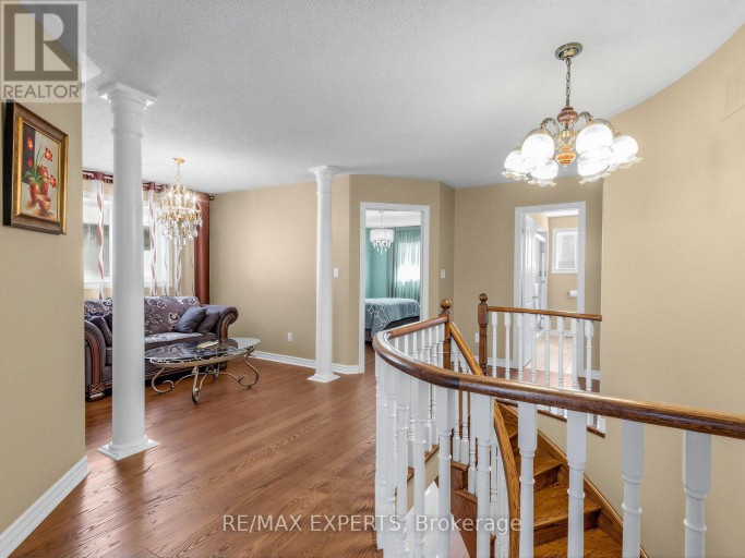 113 SONOMA BOULEVARD, Vaughan (Sonoma Heights), Ontario, L4H1N8