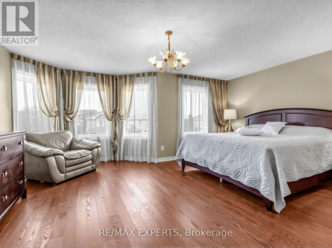 113 SONOMA BOULEVARD, Vaughan (Sonoma Heights), Ontario, L4H1N8