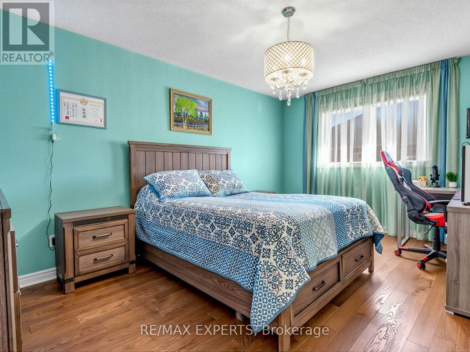 113 SONOMA BOULEVARD, Vaughan (Sonoma Heights), Ontario, L4H1N8