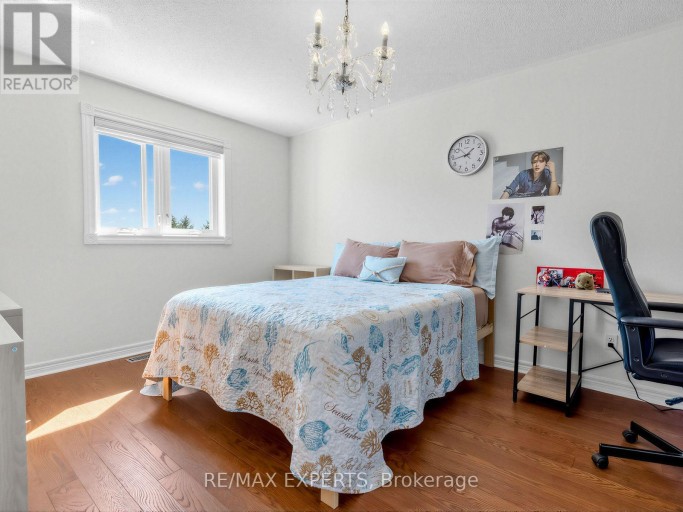 113 SONOMA BOULEVARD, Vaughan (Sonoma Heights), Ontario, L4H1N8