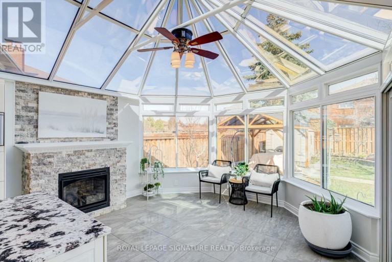 5 LONGHOUSE STREET, Vaughan (East Woodbridge), Ontario, L4L4Z3