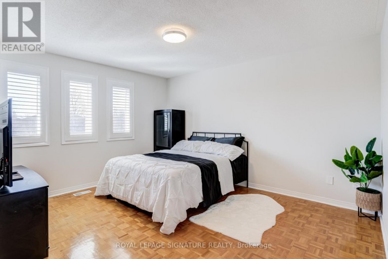 5 LONGHOUSE STREET, Vaughan (East Woodbridge), Ontario, L4L4Z3
