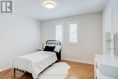 5 LONGHOUSE STREET Vaughan (East Woodbridge) Ontario photo 17